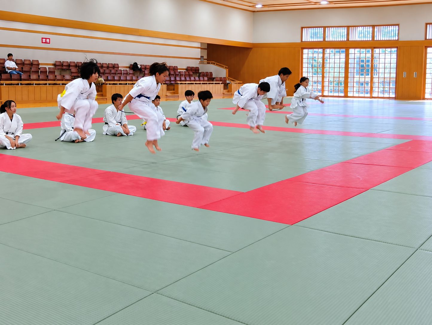 3.ゴム飛び