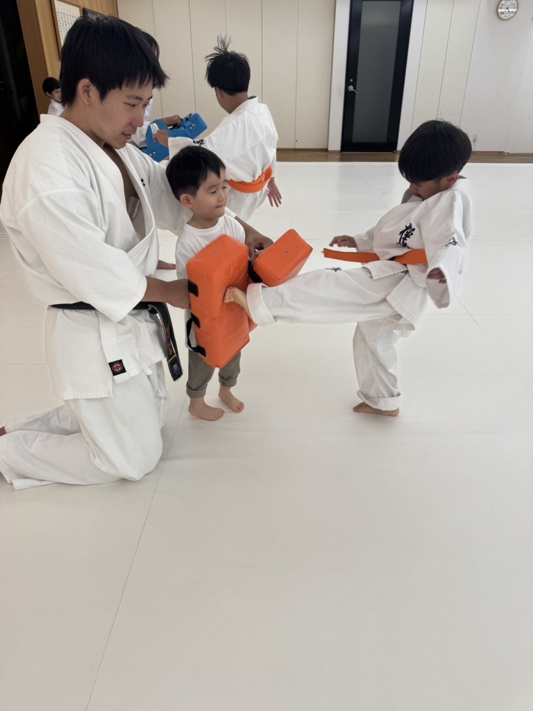 image4