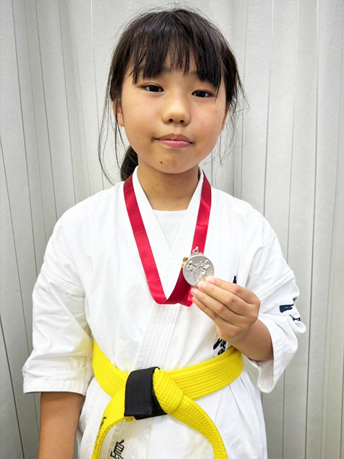 08島形紗子選手