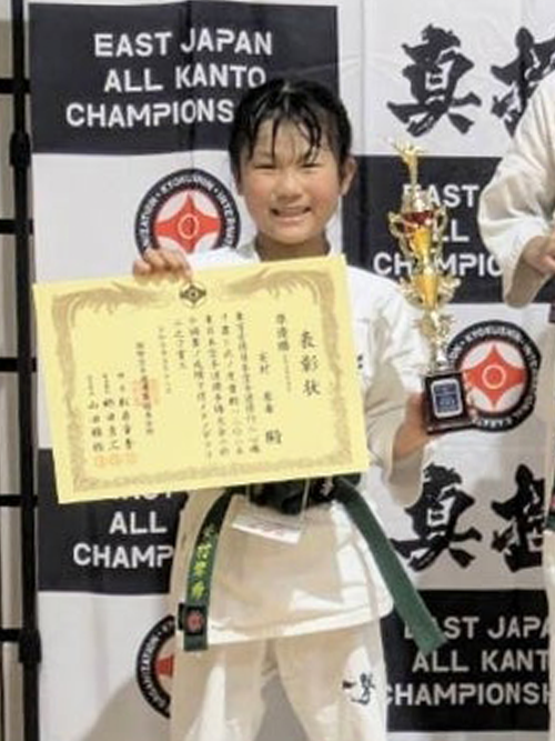 01安村琴希選手
