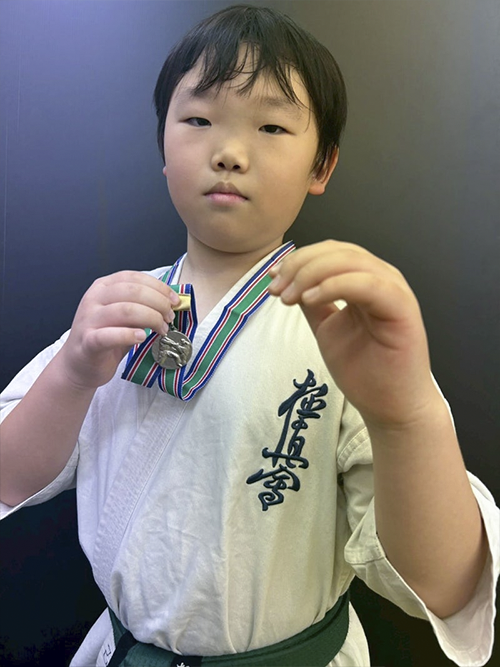 08塚田晄己選手