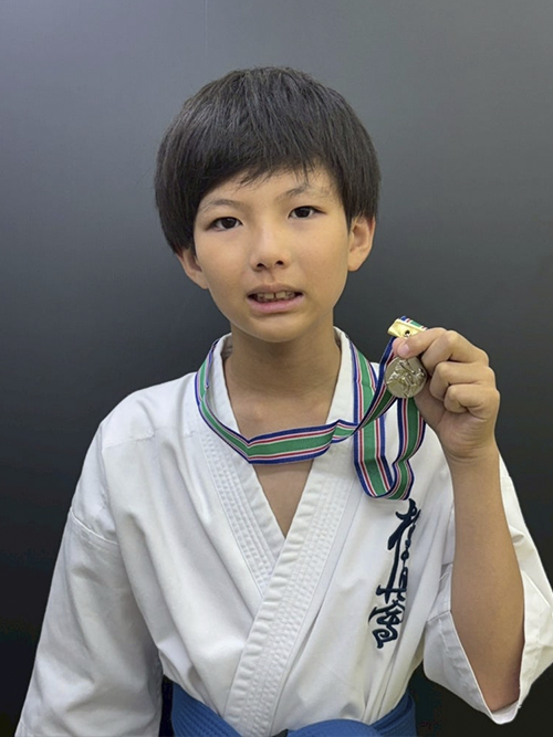 08河輪泰一選手