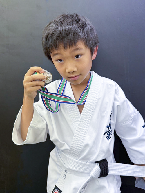 02山﨑稜太選手