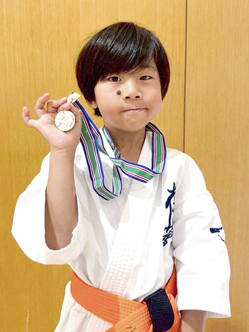 A04小川名葵選手