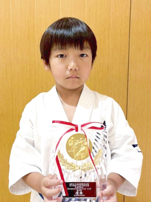 A05甲賀衣千吾選手