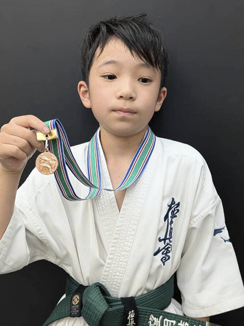 08望月結仁選手