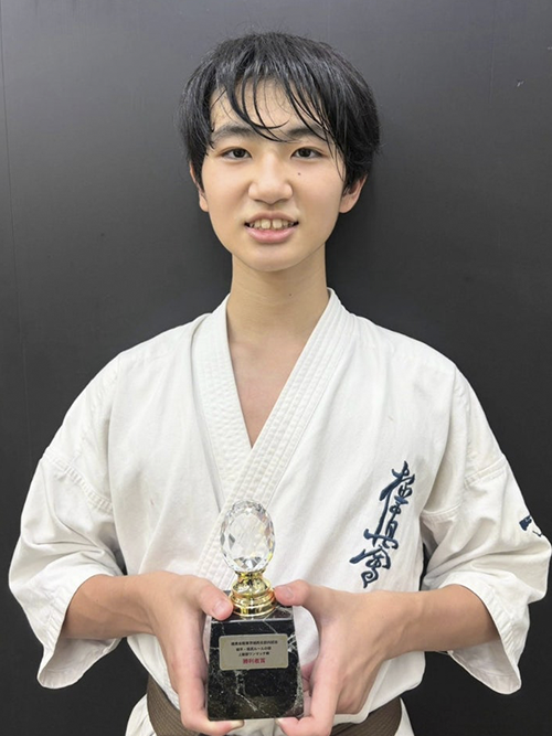07塚田理翔選手