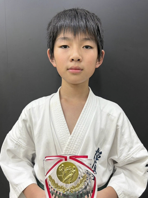 01山村俊遥選手