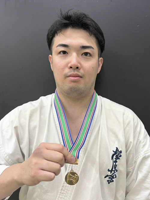 03藏下隼人選手