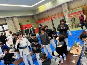 8cd0cfd4-7d68-413e-b460-aca4d471a3d5