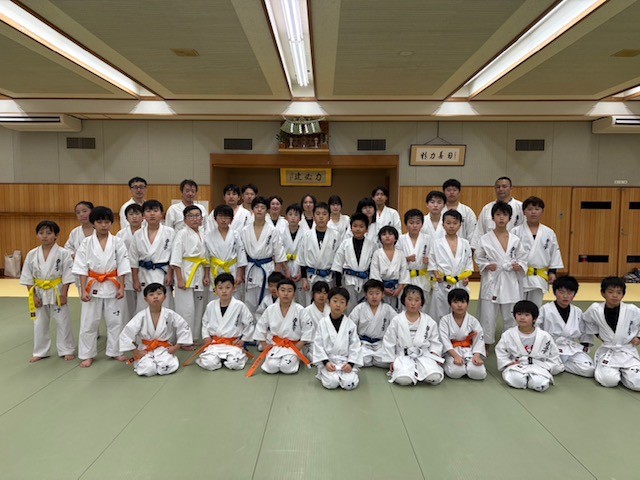 9c61a7b1-286c-4d5d-a4a7-105fff97f697