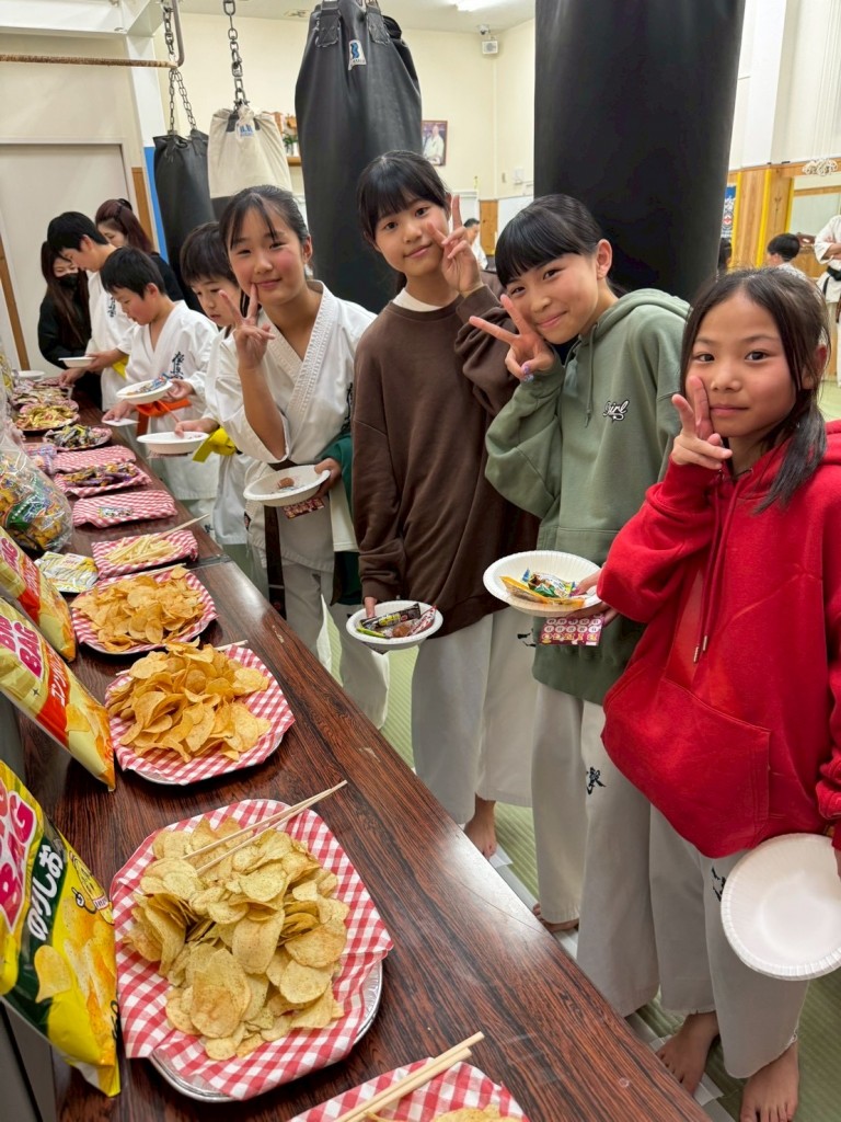 B1103D70-466F-40F9-A682-C4F8FA117A2D