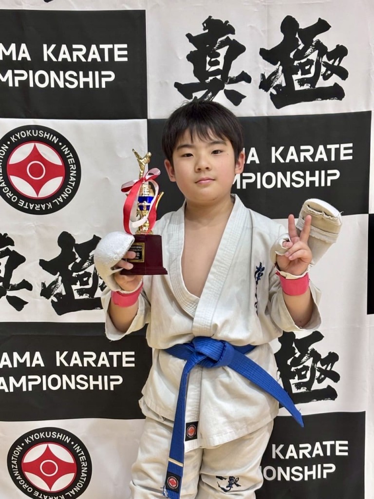 7C717CA1-AF96-4B49-93A4-4E95FFA0C8A9